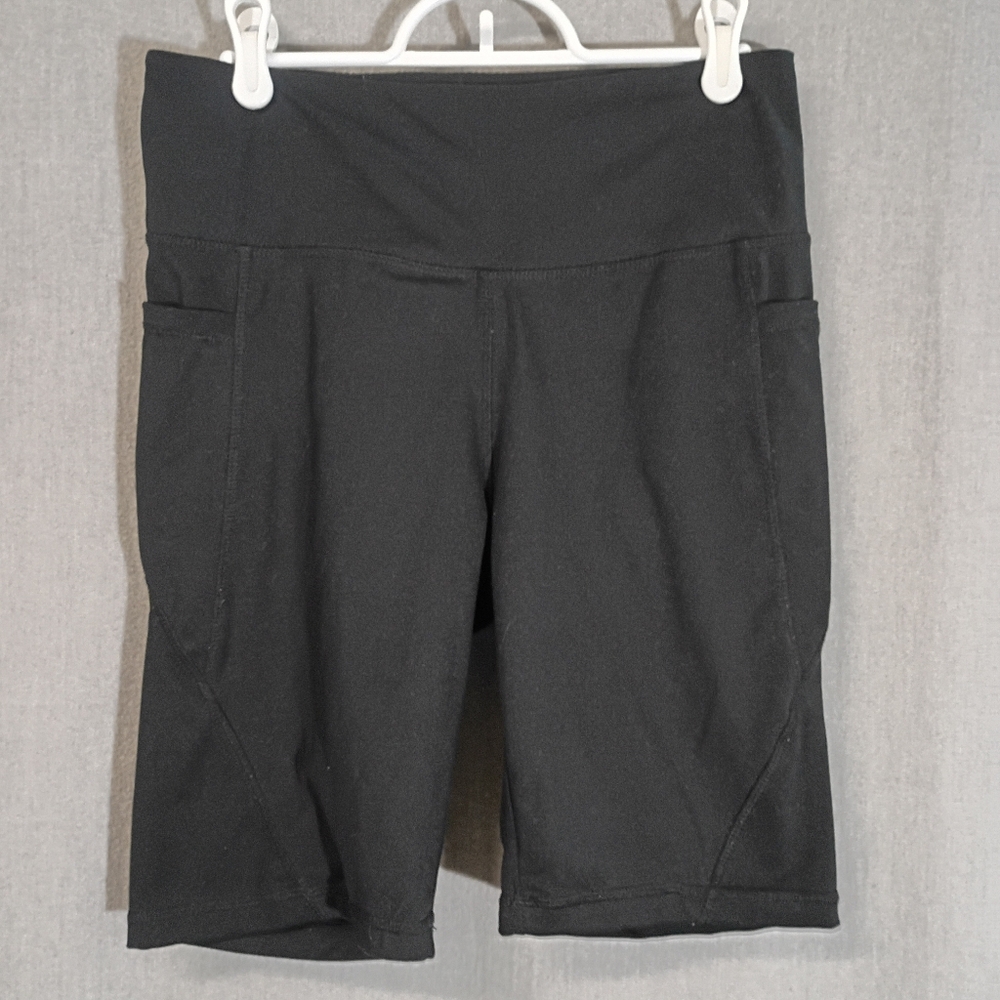 Danskin Black Activewear Shorts Size M